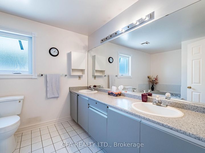 Photo 14 at 5580 Middlebury Drive, Central Erin Mills, Mississauga