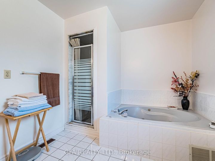 Photo 20 at 5580 Middlebury Drive, Central Erin Mills, Mississauga