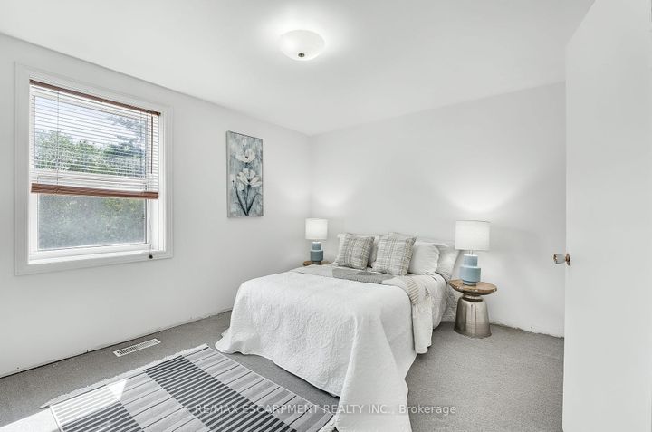 Photo 19 at 483 Harvest Road, Greensville, Hamilton