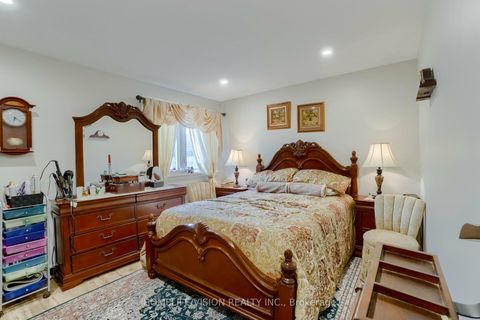 Photo 17 at 44 Armitage Drive, Maryvale, Toronto