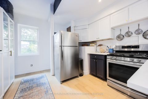 Photo 7 at 154 Cedric Avenue, Oakwood Village, Toronto