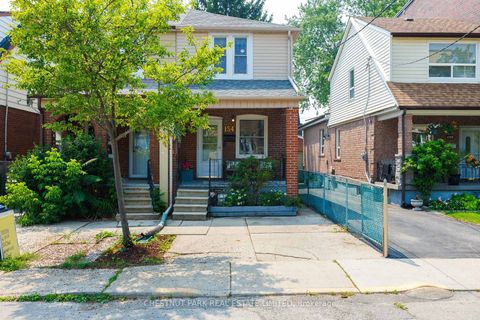 Photo 18 at 154 Cedric Avenue, Oakwood Village, Toronto