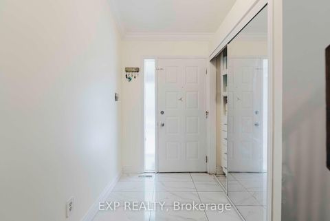 Photo 5 at 59 Festival Drive, Branson, Toronto Photo 5 at 59 Festival Drive, Branson, Toronto