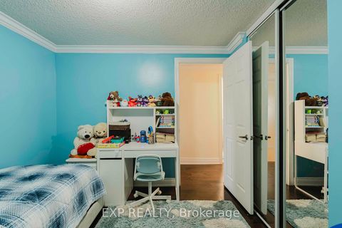 Photo 30 at 59 Festival Drive, Branson, Toronto Photo 30 at 59 Festival Drive, Branson, Toronto