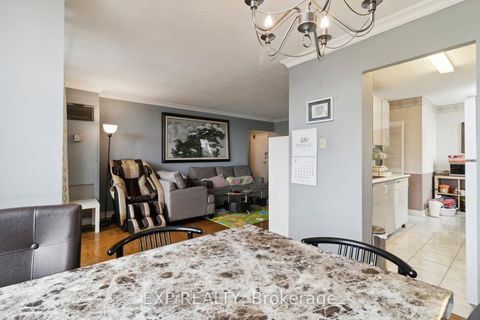 Photo 5 at 510 - 205 Hilda Avenue, Newtonbrook West, Toronto