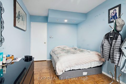 Photo 14 at 510 - 205 Hilda Avenue, Newtonbrook West, Toronto