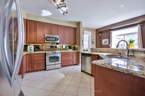 Photo 18 at 79 Sovereign's Gate, Shore, Barrie