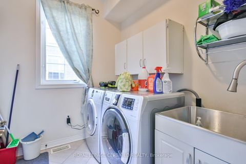 Photo 45 at 79 Sovereign's Gate, Shore, Barrie Photo 45 at 79 Sovereign's Gate, Shore, Barrie