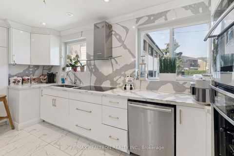 Photo 10 at 76 Ruthmar Crescent, Black Creek, Toronto Photo 10 at 76 Ruthmar Crescent, Black Creek, Toronto