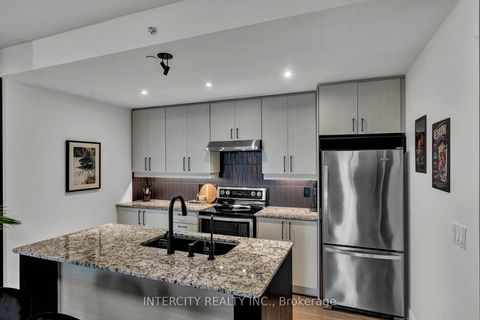 Photo 8 at 412 - 2910 Highway 7, Concord, Vaughan