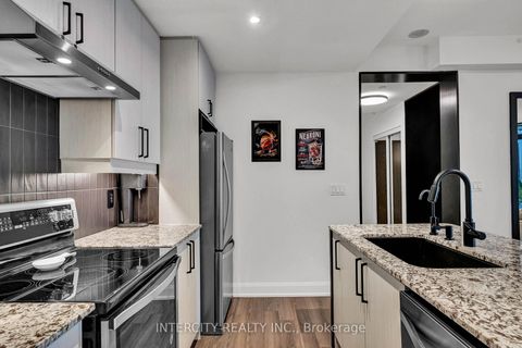 Photo 10 at 412 - 2910 Highway 7, Concord, Vaughan