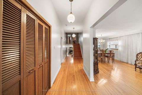 Photo 1 at 105 Bickerton Crescent, Pleasant View, Toronto