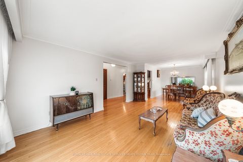 Photo 4 at 105 Bickerton Crescent, Pleasant View, Toronto