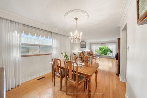 Photo 5 at 105 Bickerton Crescent, Pleasant View, Toronto