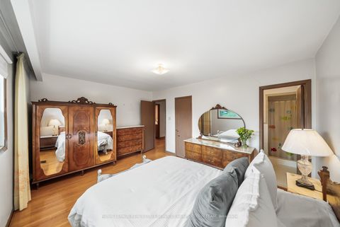 Photo 15 at 105 Bickerton Crescent, Pleasant View, Toronto