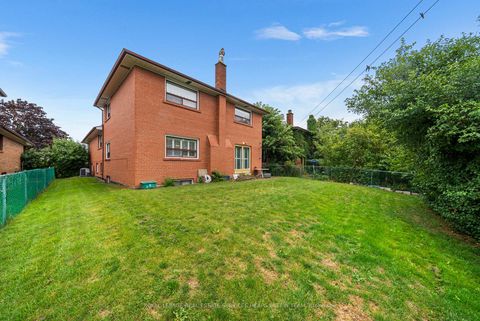 Photo 29 at 105 Bickerton Crescent, Pleasant View, Toronto