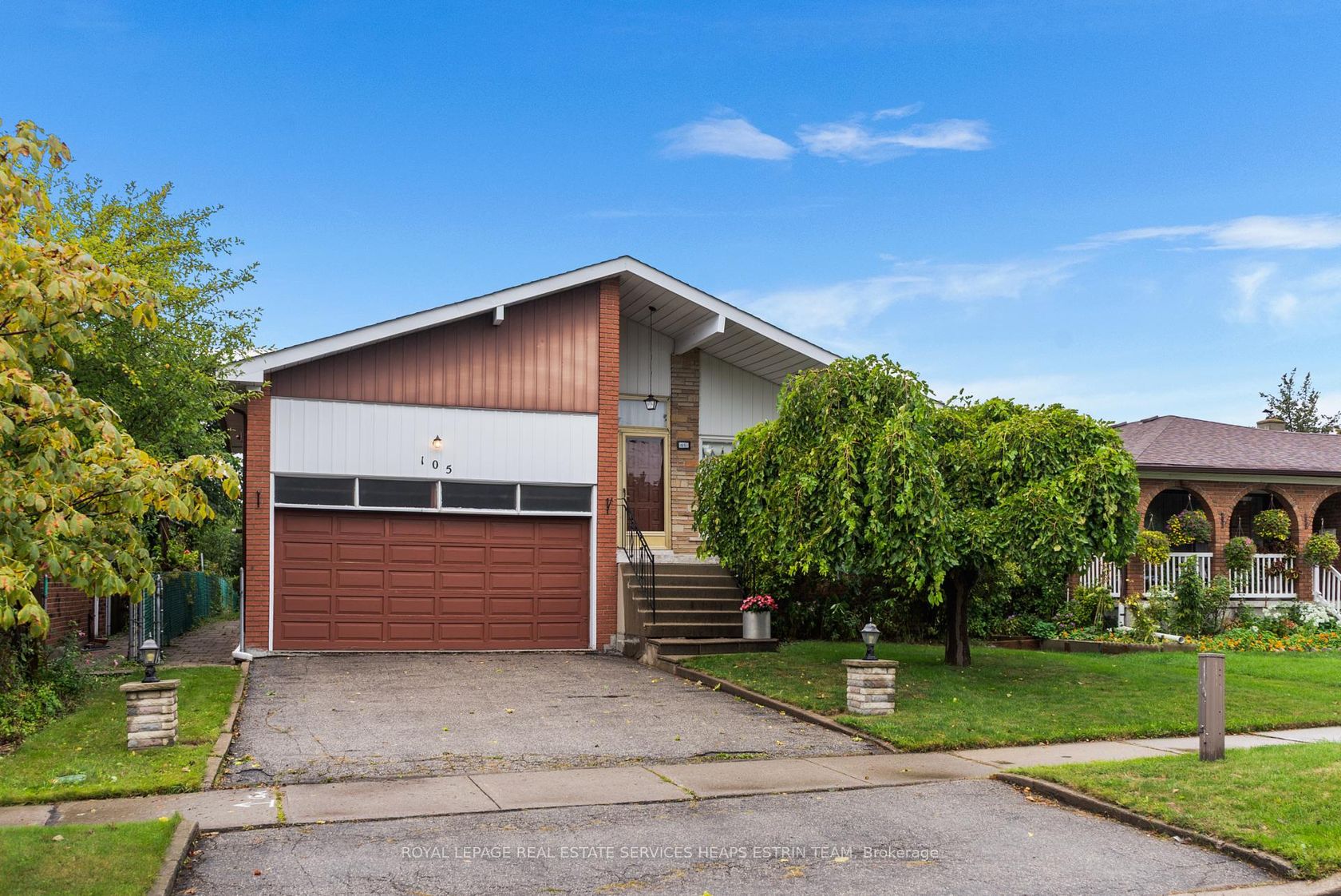 105 Bickerton Crescent, Pleasant View, Toronto 