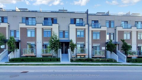Photo 3 at 304 - 3058 Sixth Line, GO Glenorchy, Oakville