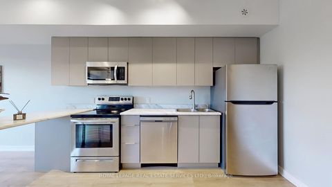 Photo 11 at 304 - 3058 Sixth Line, GO Glenorchy, Oakville