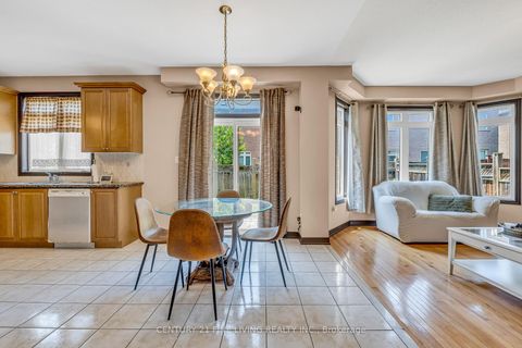 Photo 10 at 6 Renoir Drive, Patterson, Vaughan