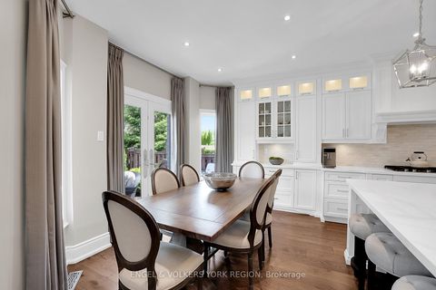 Photo 14 at 151 Glenside Drive, Maple, Vaughan