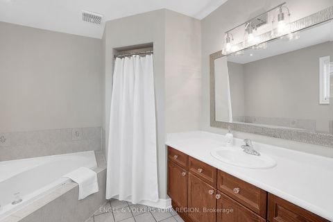 Photo 25 at 151 Glenside Drive, Maple, Vaughan