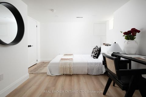 Photo 20 at 238 Coleridge Avenue, Lumsden, Toronto
