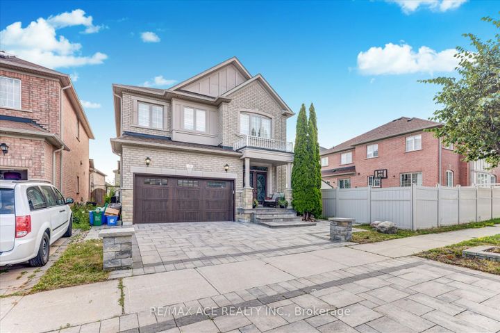 Photo 2 at 138 Riverwalk Drive, Box Grove, Markham