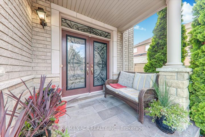 Photo 4 at 138 Riverwalk Drive, Box Grove, Markham