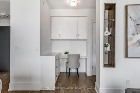 Photo 14 at 853 - 25 Adra Grado Way, Bayview Village, Toronto