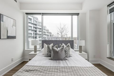 Photo 19 at 853 - 25 Adra Grado Way, Bayview Village, Toronto