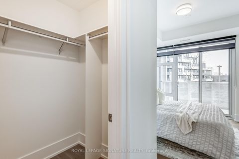 Photo 25 at 853 - 25 Adra Grado Way, Bayview Village, Toronto