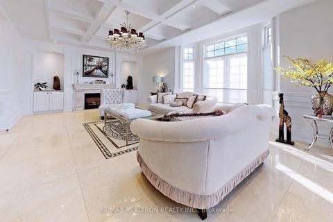 Photo 15 at 21 Boyle Drive, South Richvale, Richmond Hill