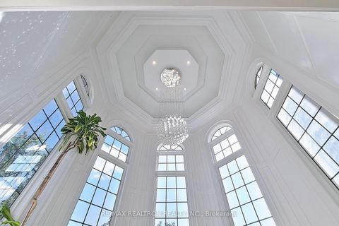 Photo 29 at 21 Boyle Drive, South Richvale, Richmond Hill