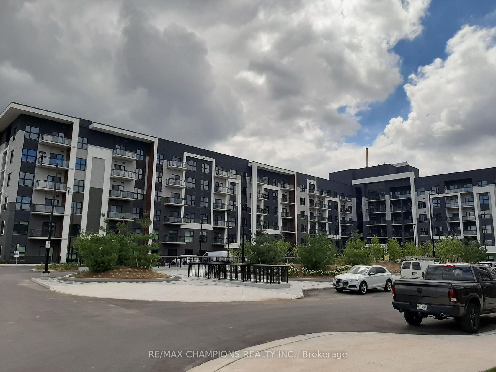 308 - 128 Grovewood Common, GO Glenorchy, Oakville 