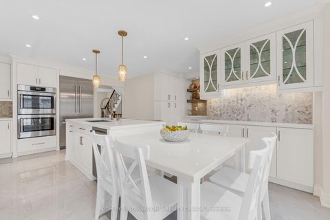 Photo 12 at 3130 Robert Brown Boulevard, GO Glenorchy, Oakville