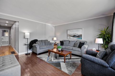Photo 9 at 924 McCullough Drive, Downtown Whitby, Whitby