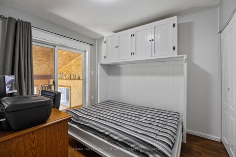 Photo 20 at 924 McCullough Drive, Downtown Whitby, Whitby