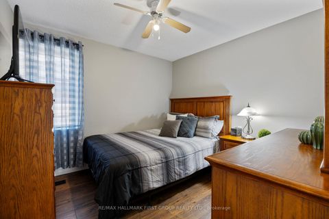 Photo 21 at 924 McCullough Drive, Downtown Whitby, Whitby