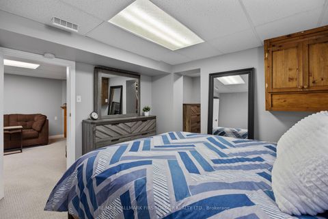 Photo 31 at 924 McCullough Drive, Downtown Whitby, Whitby