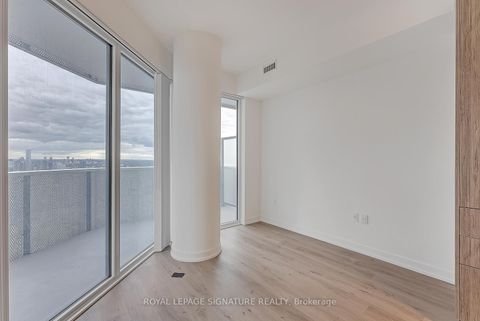 Photo 2 at 7312 - 138 Downes Street, Waterfront Communities C8, Toronto