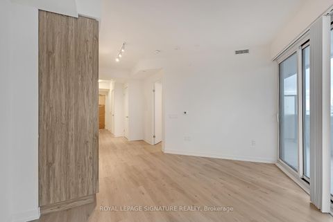 Photo 10 at 7312 - 138 Downes Street, Waterfront Communities C8, Toronto