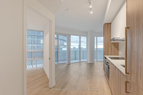 Photo 12 at 7312 - 138 Downes Street, Waterfront Communities C8, Toronto