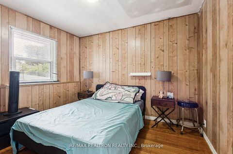 Photo 3 at 4423 Lawrence Avenue E, West Hill, Toronto