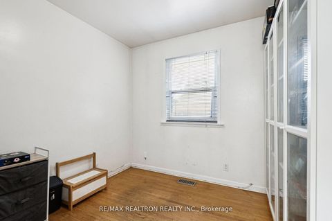 Photo 4 at 4423 Lawrence Avenue E, West Hill, Toronto