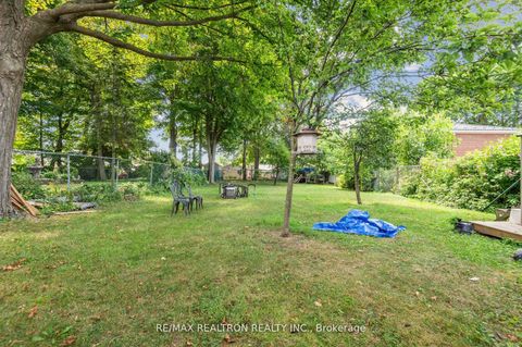 Photo 24 at 4423 Lawrence Avenue E, West Hill, Toronto