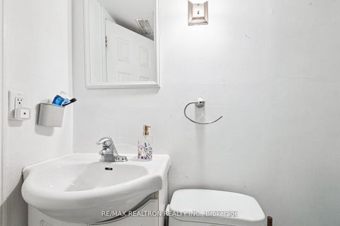 Photo 29 at 4423 Lawrence Avenue E, West Hill, Toronto