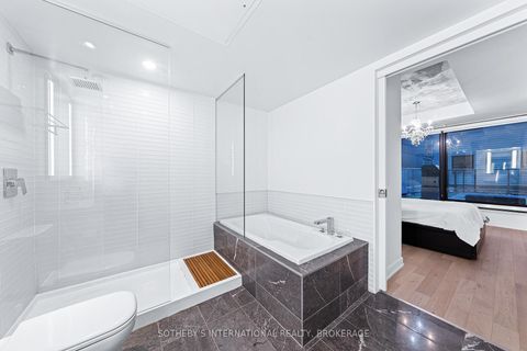 Photo 22 at 212 - 629 King Street W, Waterfront Communities C1, Toronto