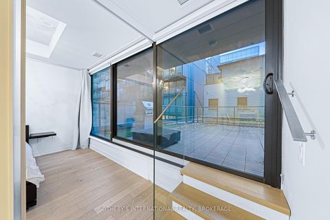Photo 23 at 212 - 629 King Street W, Waterfront Communities C1, Toronto