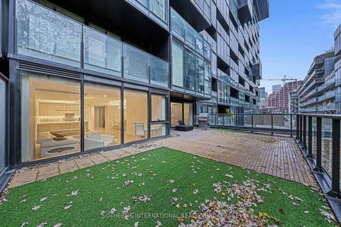 Photo 25 at 212 - 629 King Street W, Waterfront Communities C1, Toronto